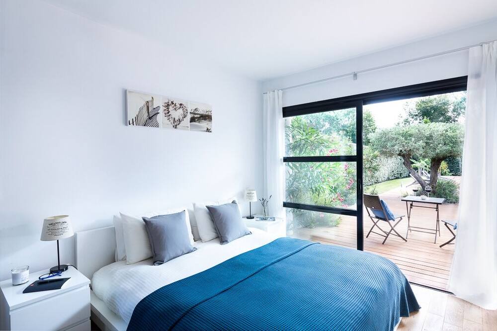Photo of Bedroom in Saubion