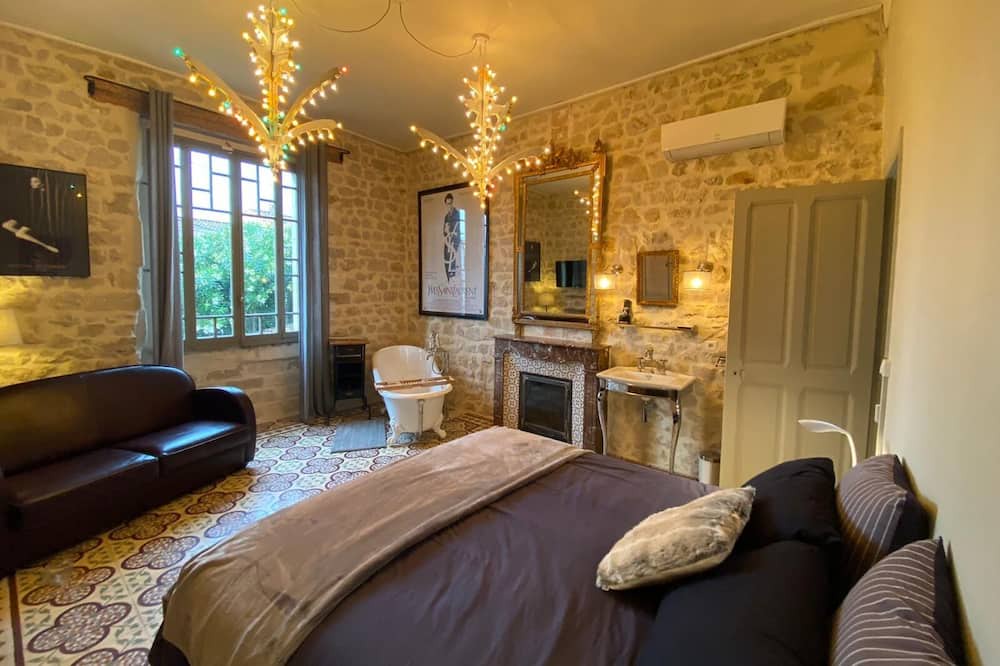 Photo of Bedroom in Cabannes