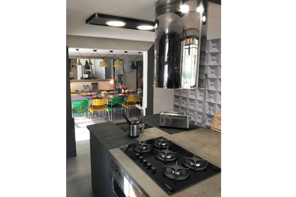 Photo of Kitchen in Cabannes