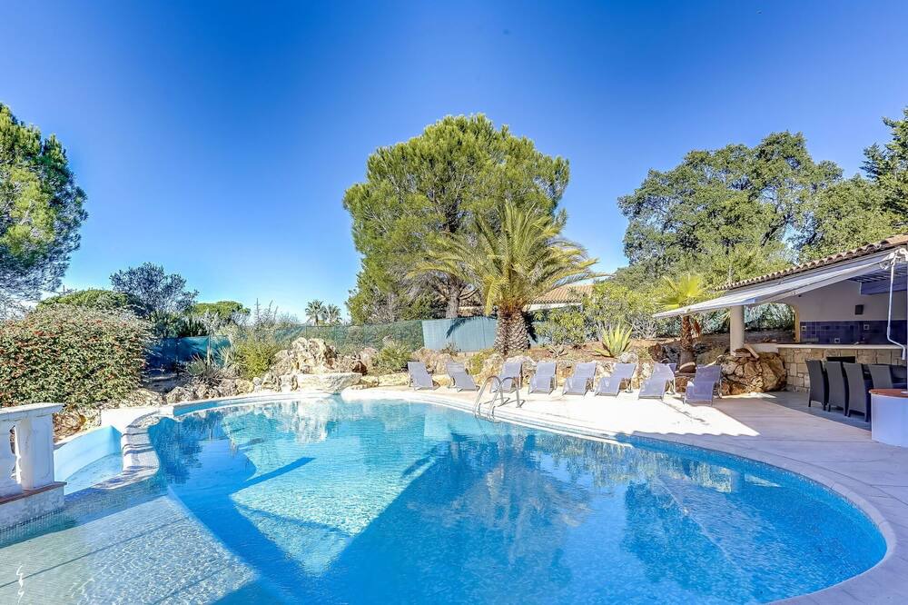 Photo of Outdoor in La Bouverie