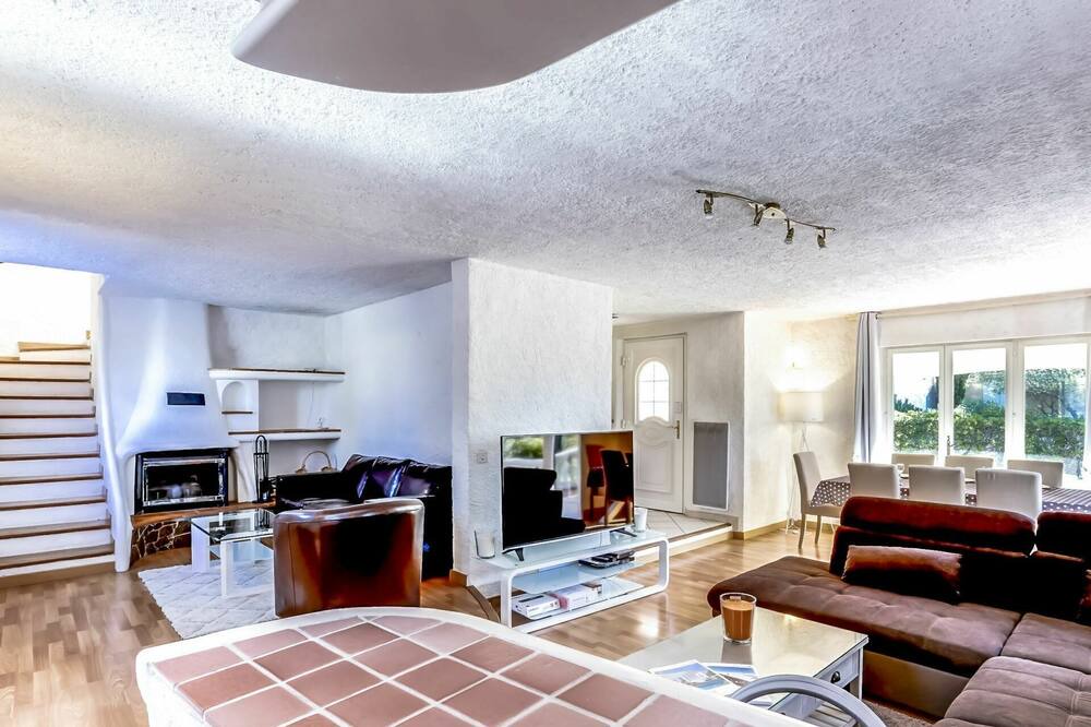 Photo of Bedroom in La Bouverie