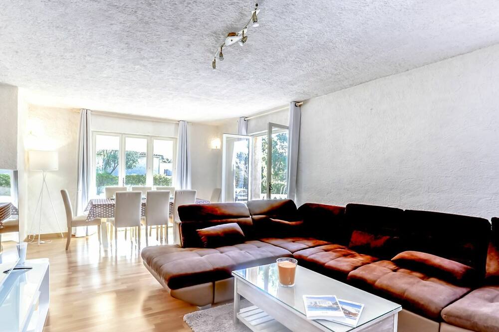 Photo of Bedroom in La Bouverie
