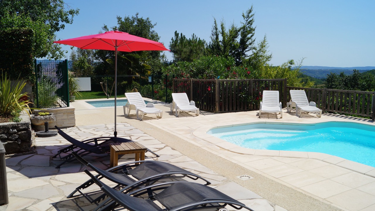 Photo of Outdoor in Saint-Etienne-de-Fontbellon