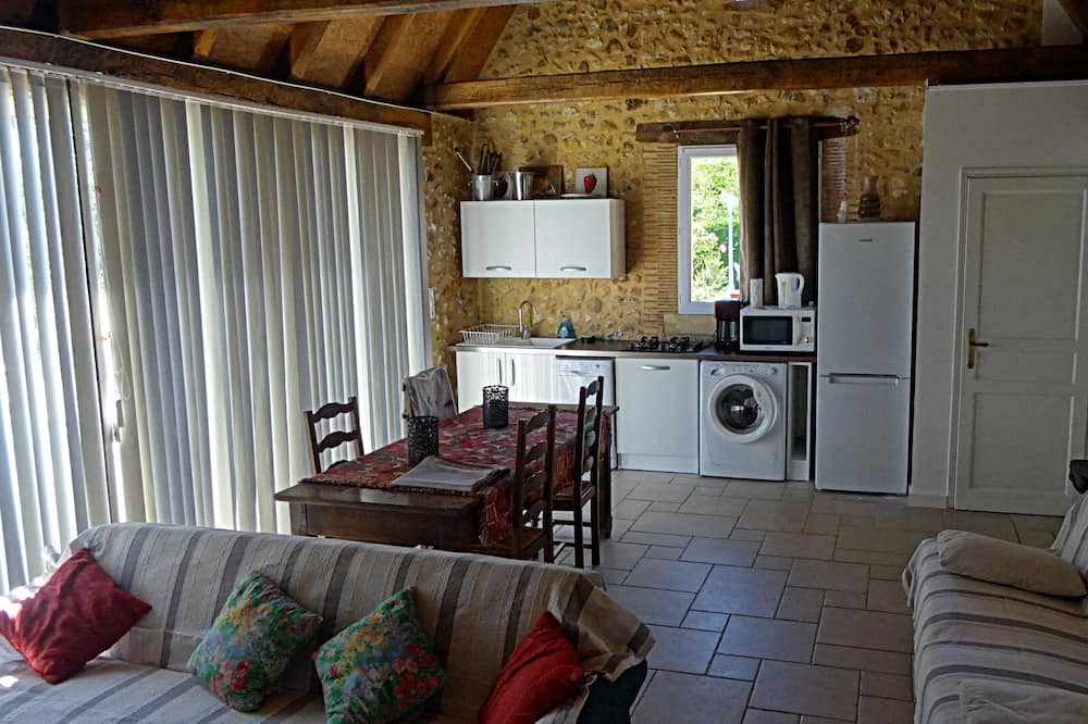 Photo of Livingroom in Saint-Geyrac