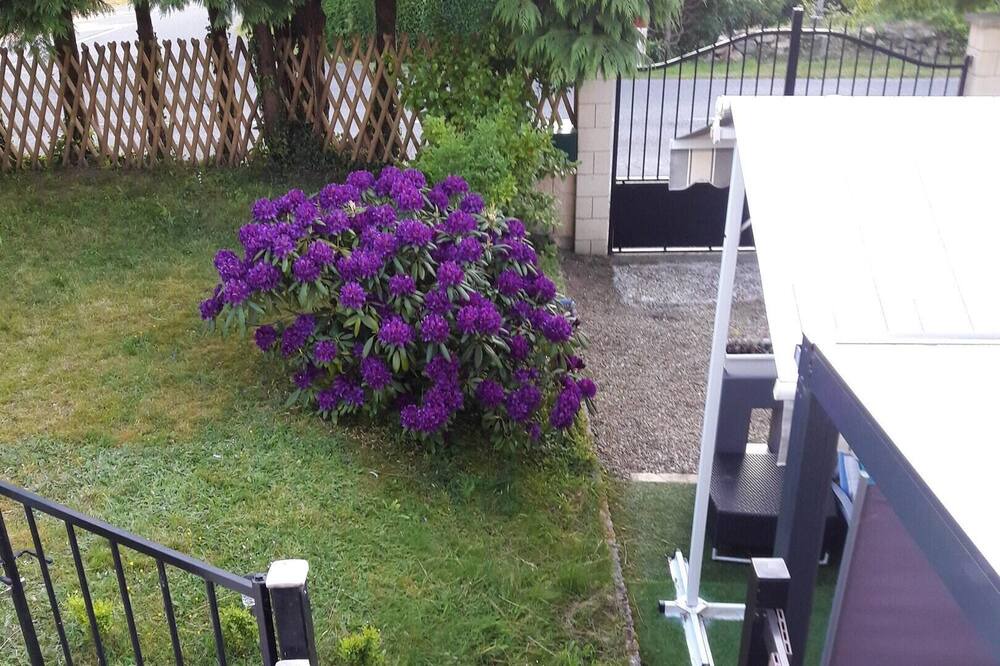 Photo of Outdoor in Belle-Isle-en-Terre
