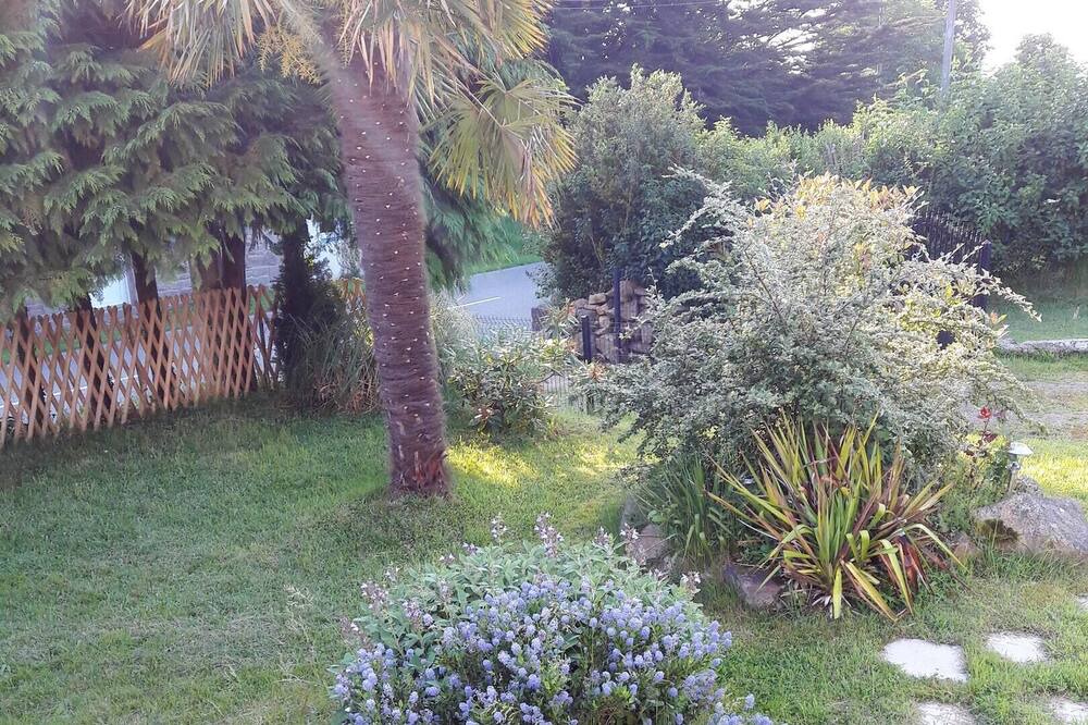 Photo of Outdoor in Belle-Isle-en-Terre