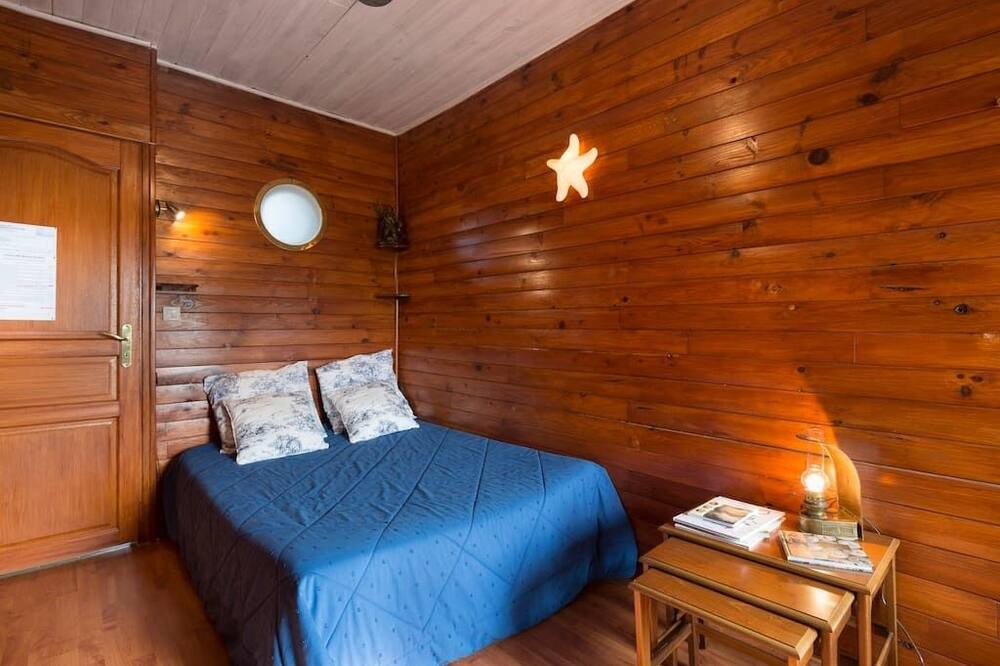 Photo of Bedroom in Corseul