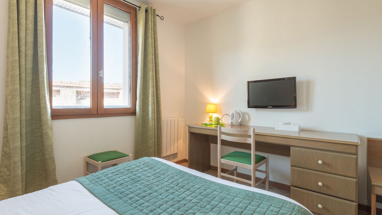 Photo of Bedroom in Vic-en-Bigorre