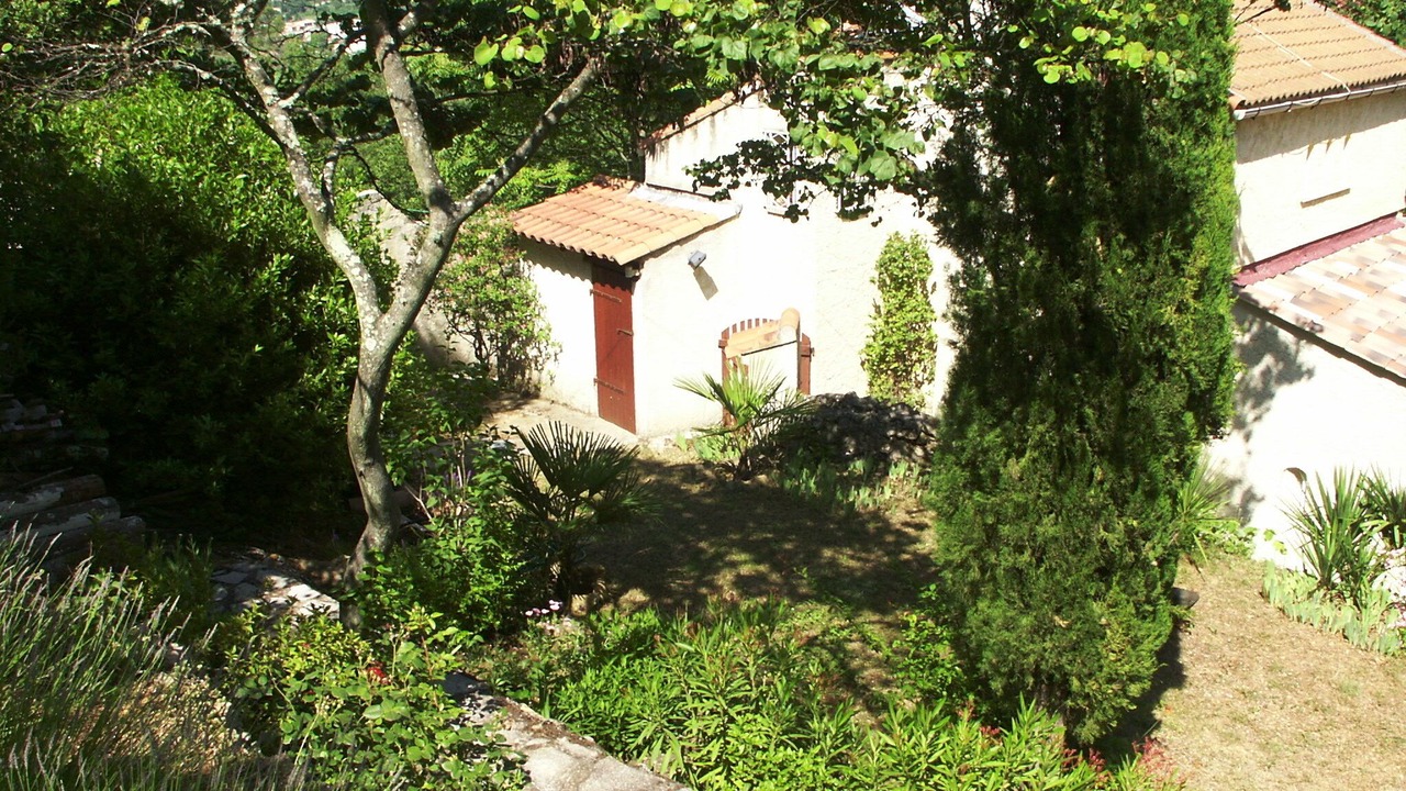 Photo of Buildings in Brignoles