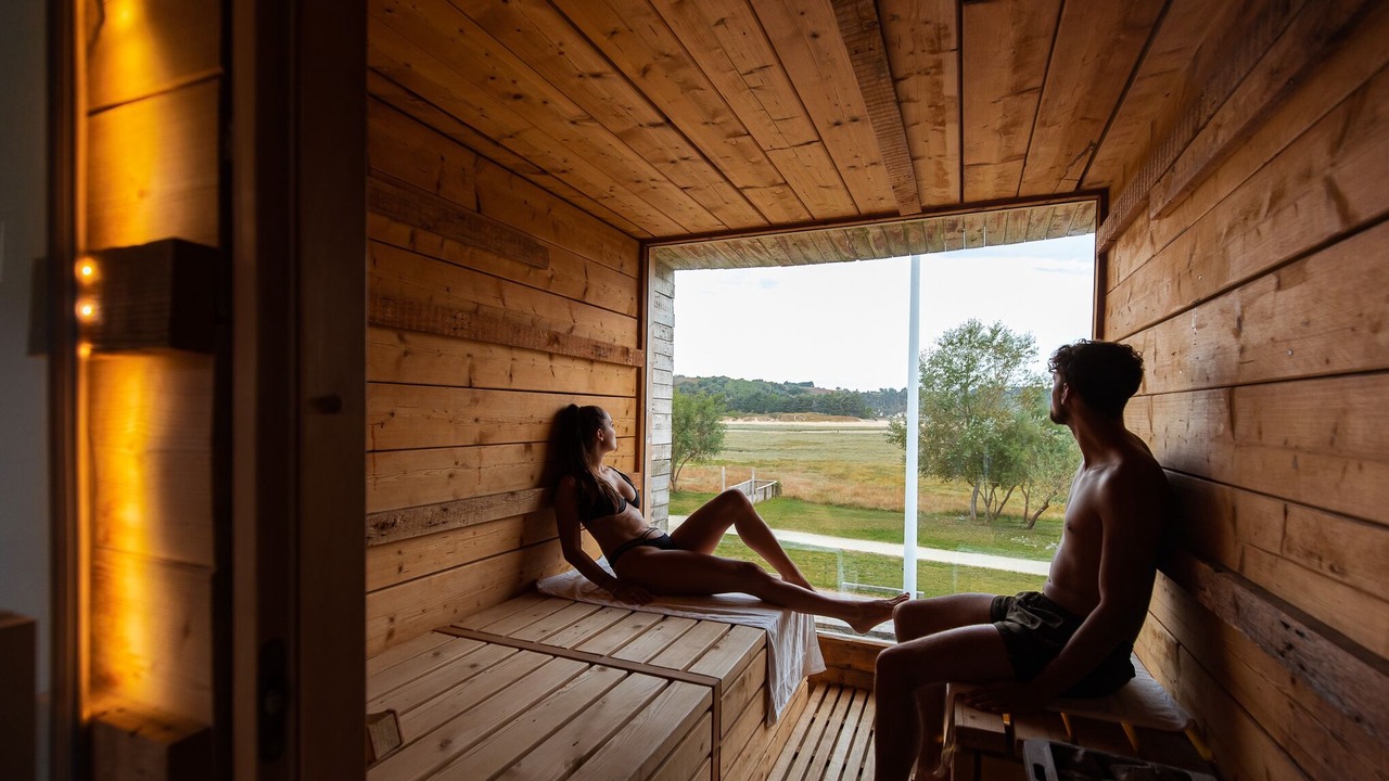Photo of Bedroom in Sables-d'Or-les-Pins