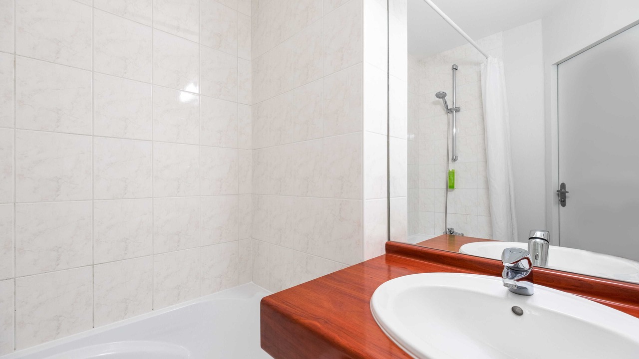 Photo of Bathroom in Centre Ville
