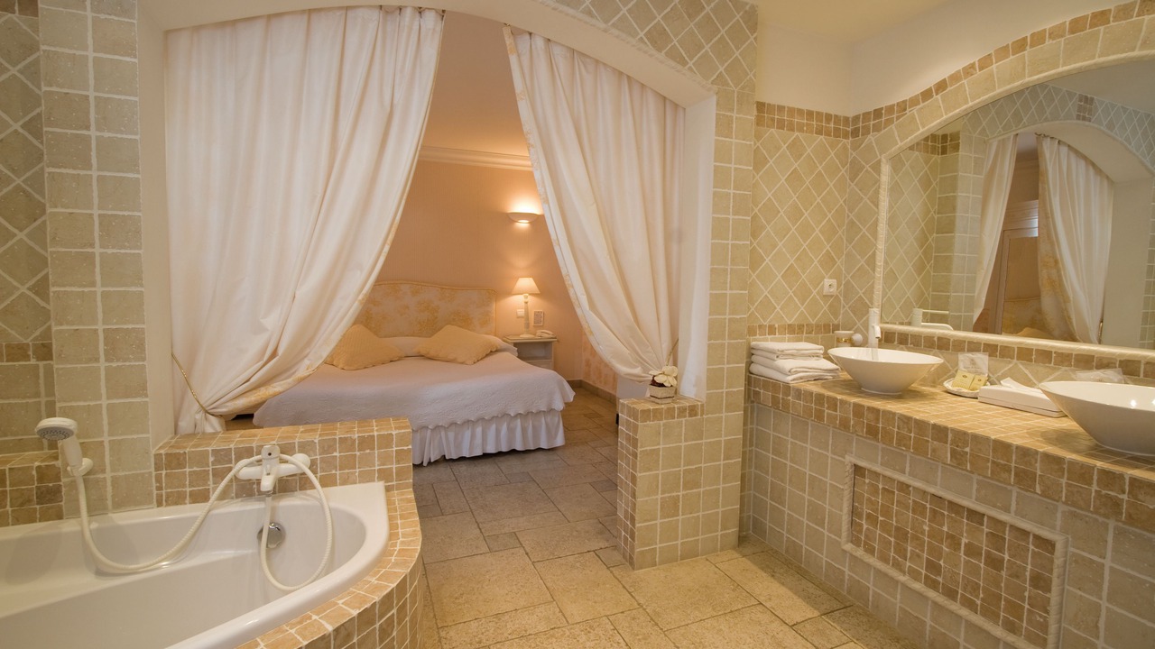 Photo of Bathroom in Cabrieres