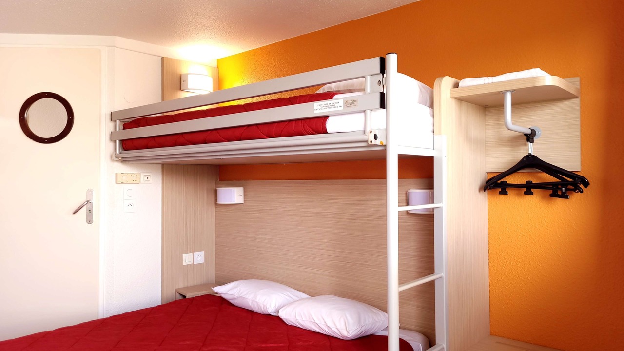 Photo of Bedroom in Semecourt