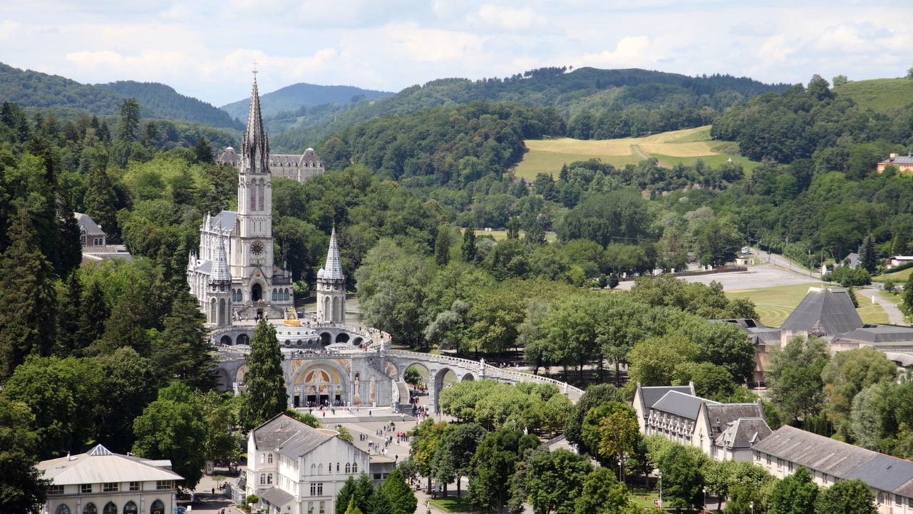 Photo of Others in Lourdes