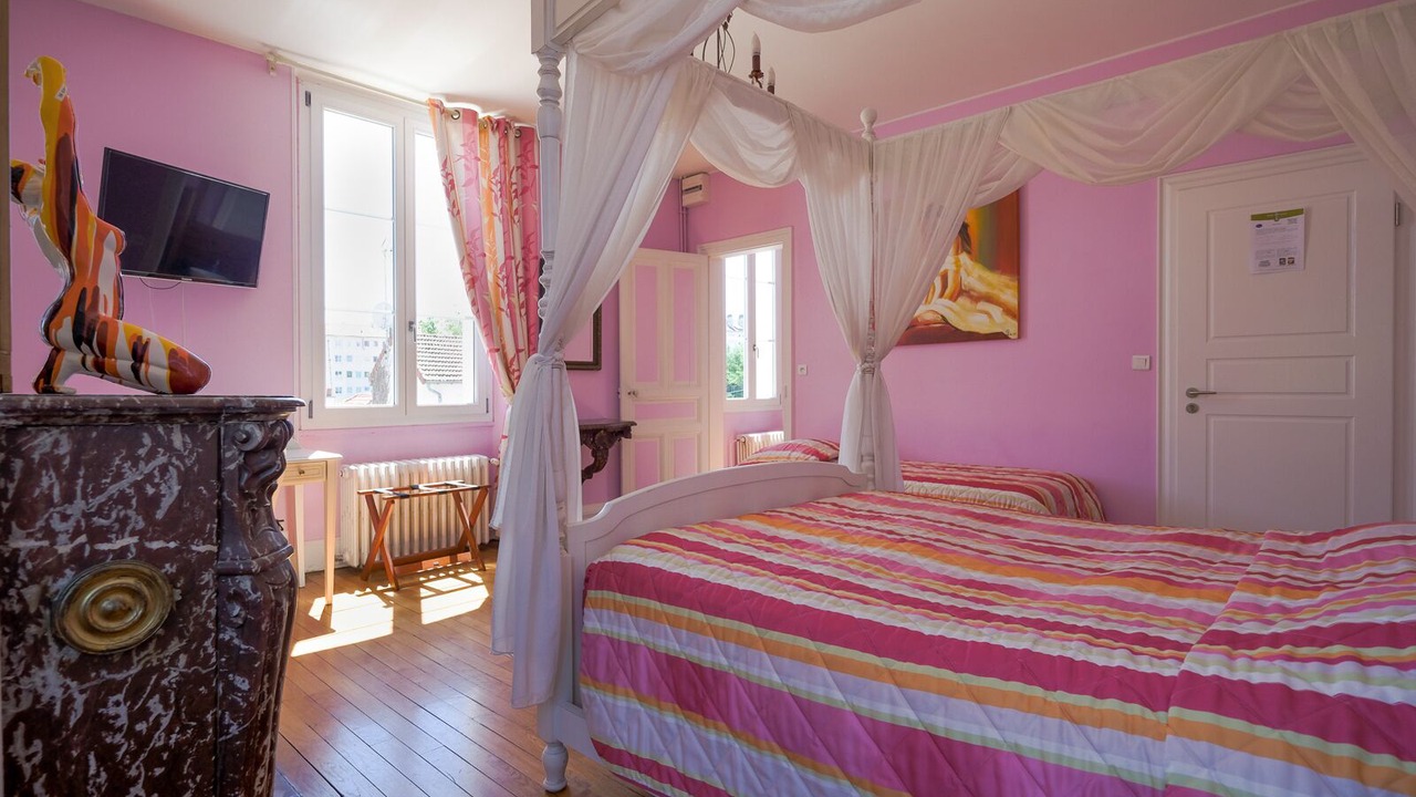 Photo of Bedroom in Vitry-le-Francois