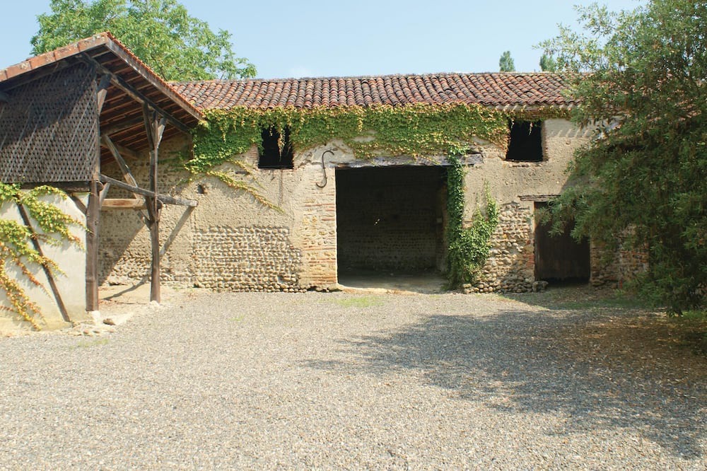 Photo of Bedroom in Sombrun