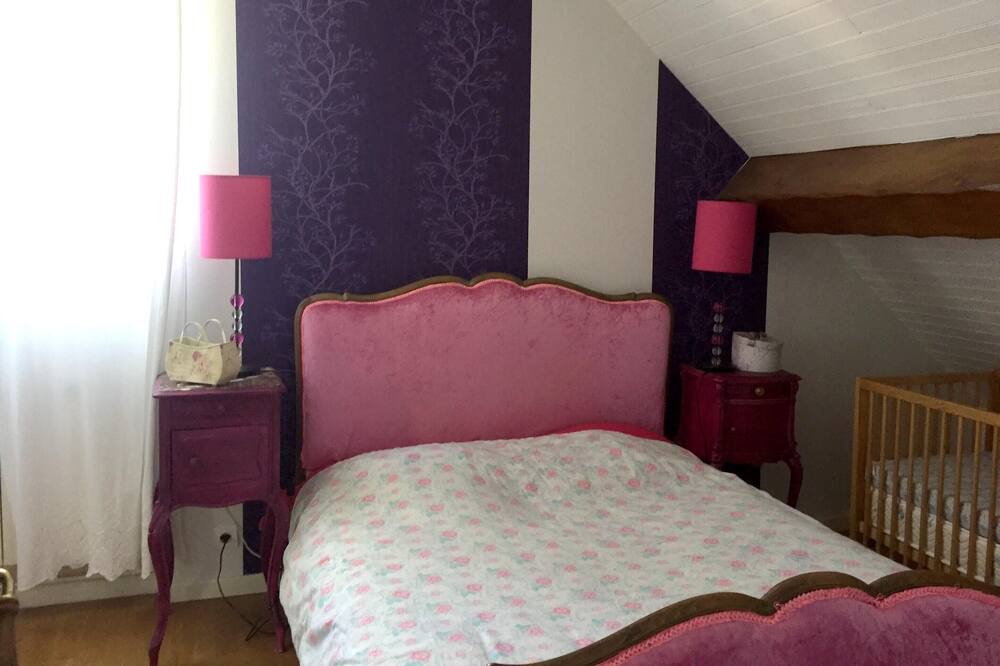 Photo of Bedroom in Thieblemont-Faremont