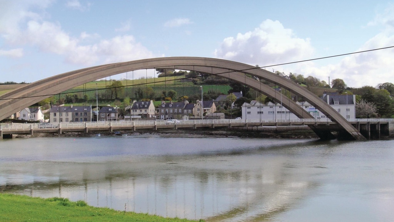 Photo of Others in Quemperven