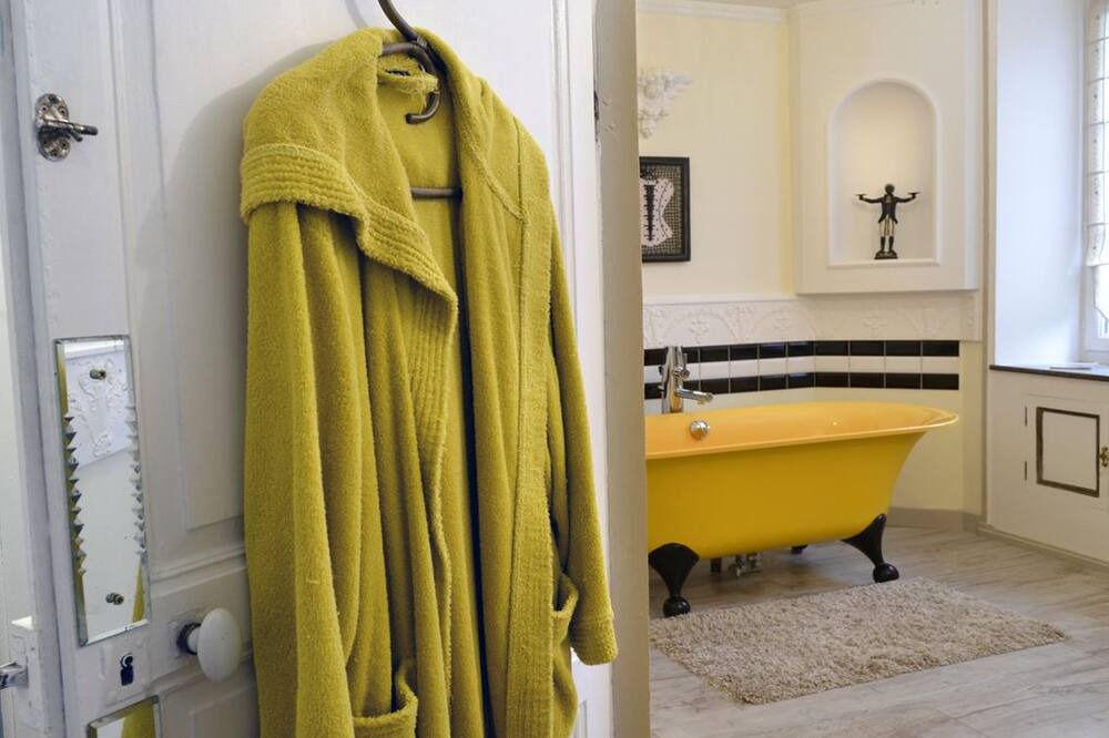 Photo of Bathroom in Belle-Isle-en-Terre