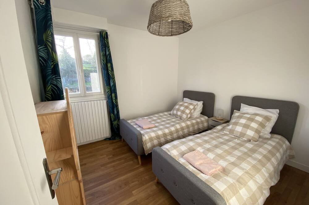 Photo of Bedroom in Dinan