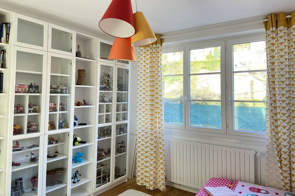 Photo of Bedroom in Dinan