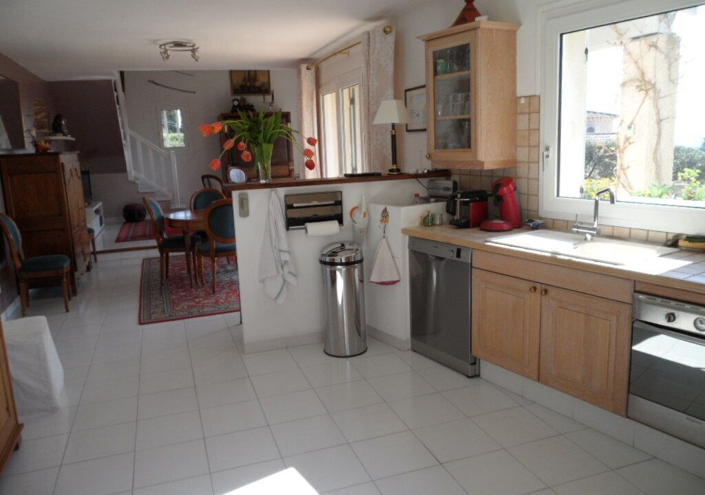 Photo of Kitchen in Rochefort-du-Gard
