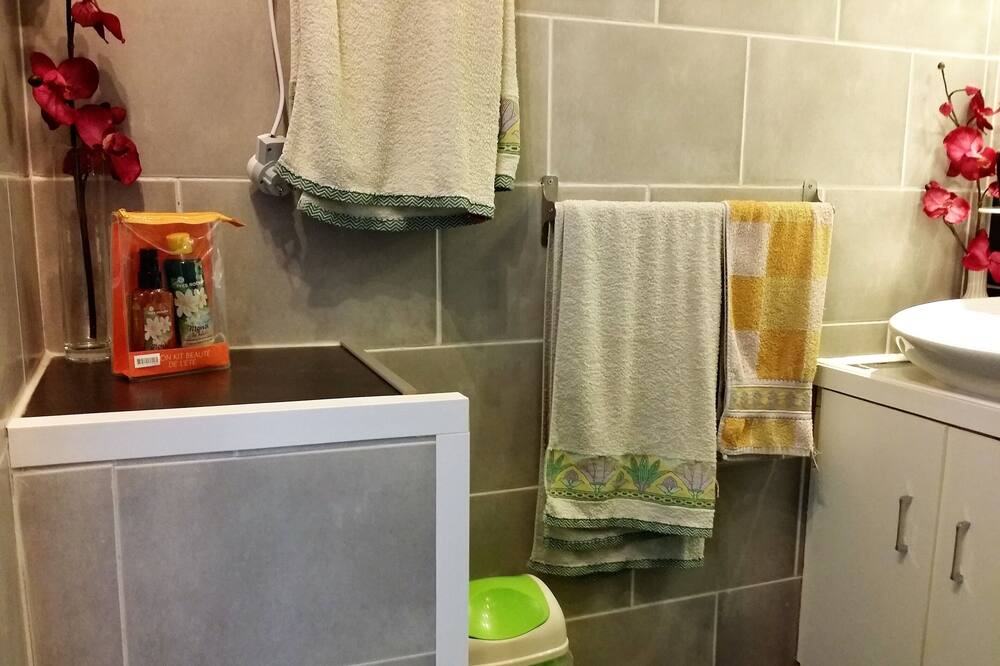 Photo of Bathroom in Carros