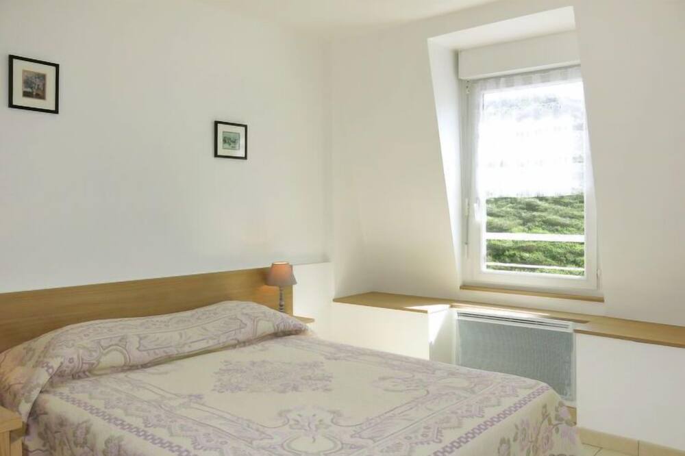 Photo of Bedroom in Planguenoual