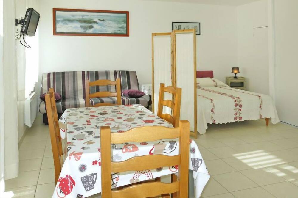 Photo of Bedroom in Planguenoual