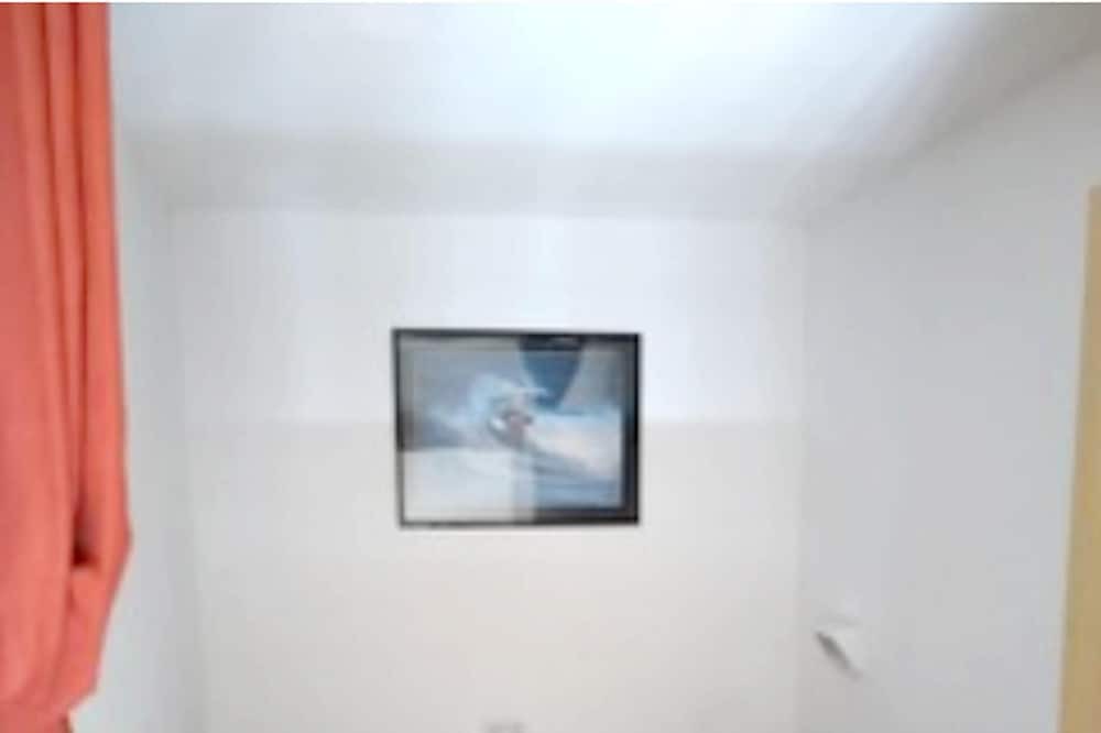 Photo of Others in Allos