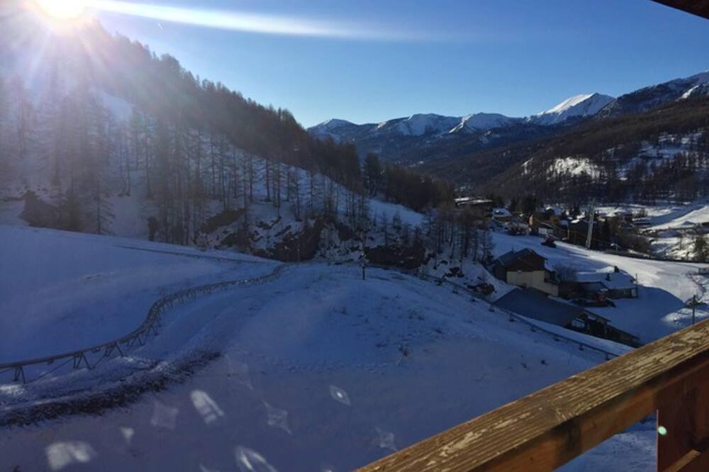 Photo of Others in Allos