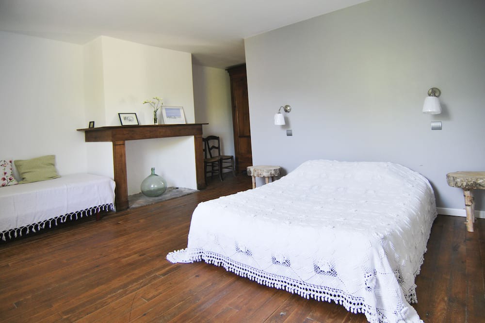 Photo of Bedroom in Clarac