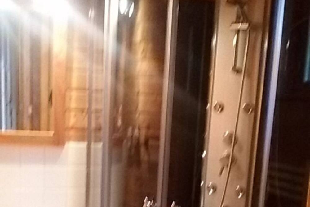 Photo of Bathroom in Bellefontaine