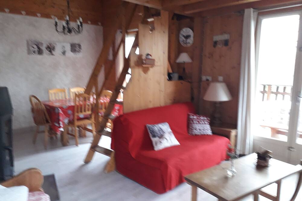 Photo of Livingroom in Bellefontaine