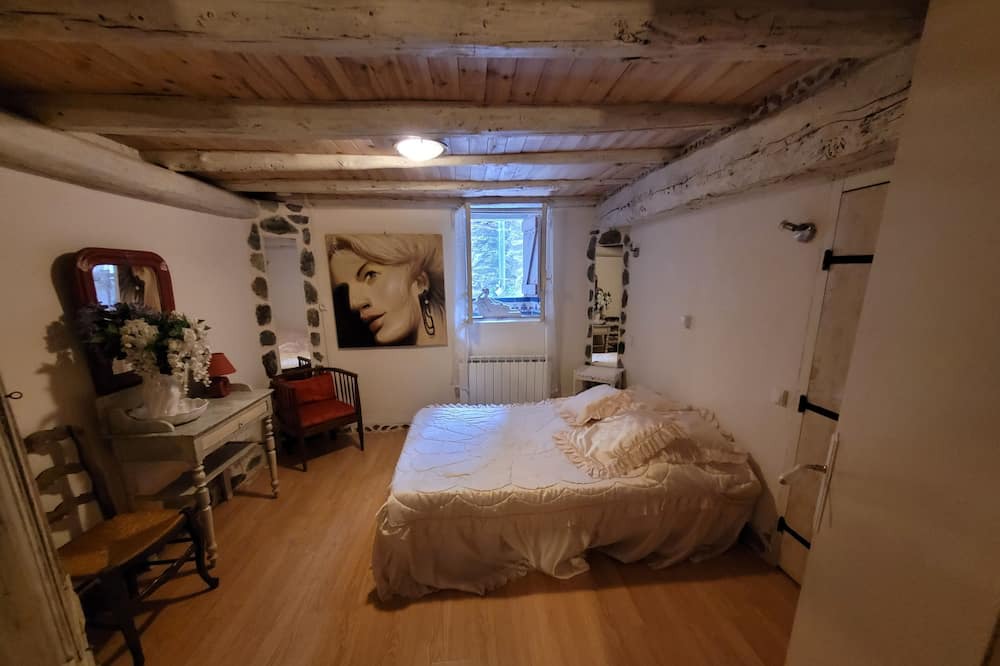 Photo of Bedroom in Nohedes