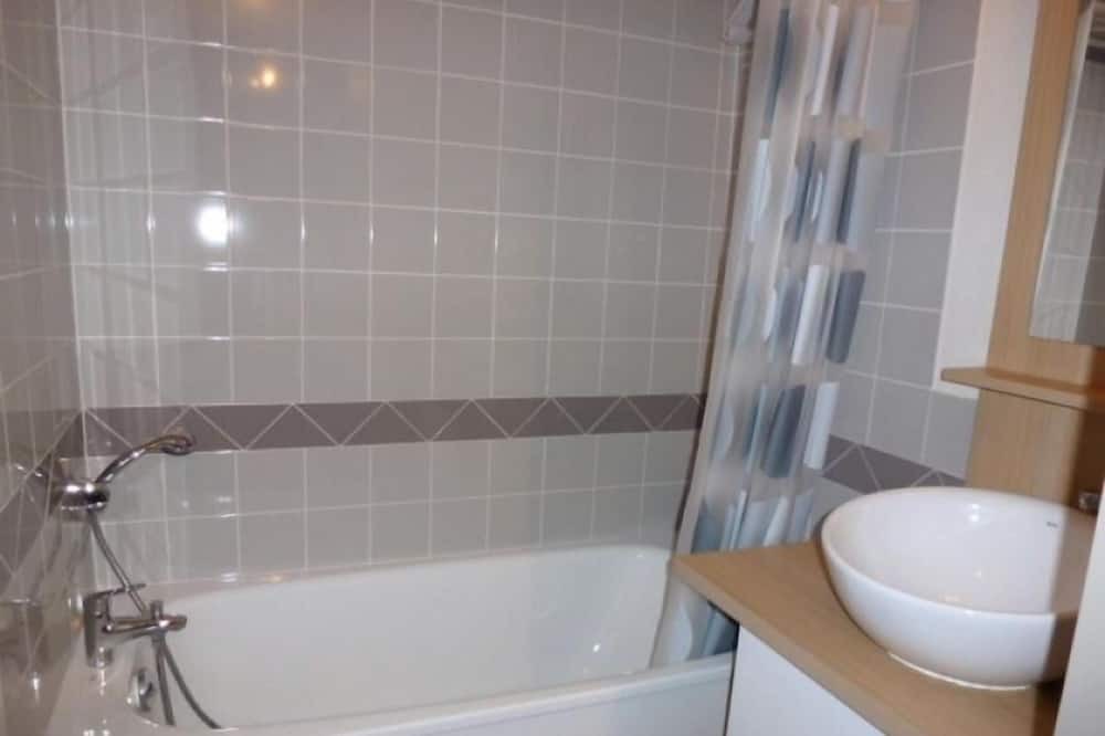Photo of Bathroom in Sers