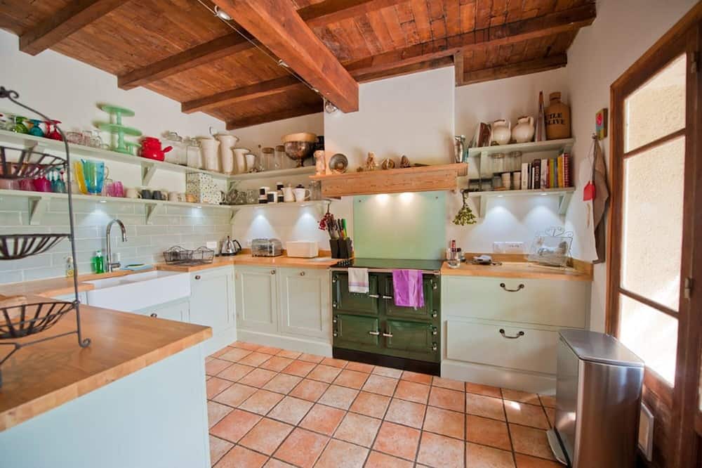 Photo of Kitchen in Larcan