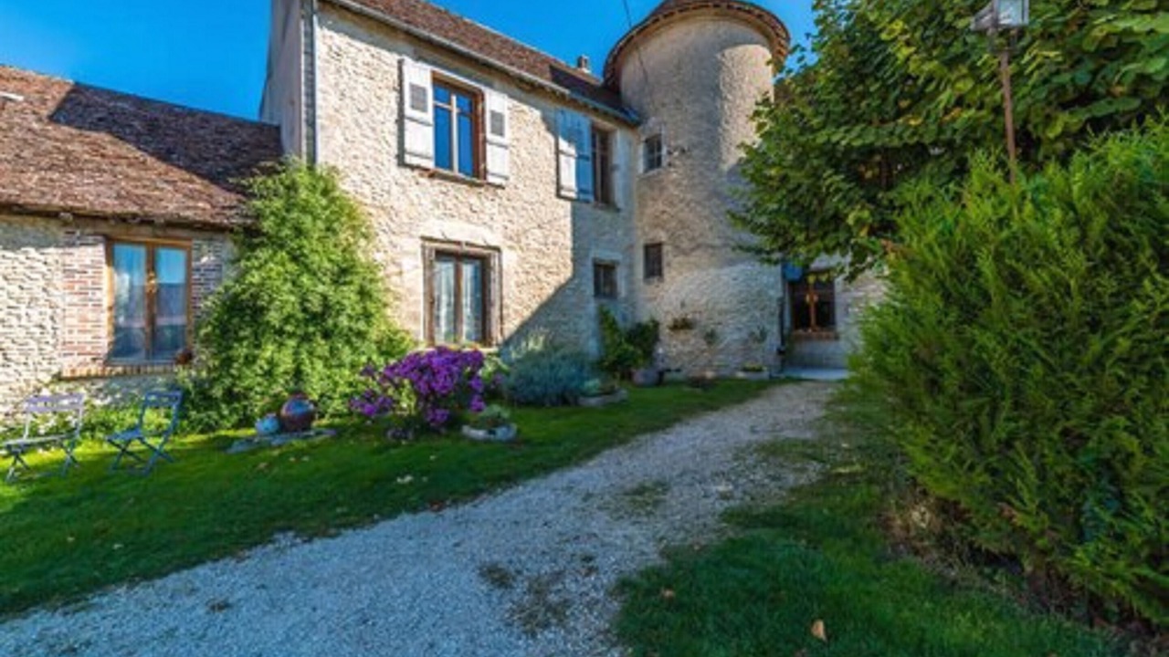 Photo of Others in Foucheres