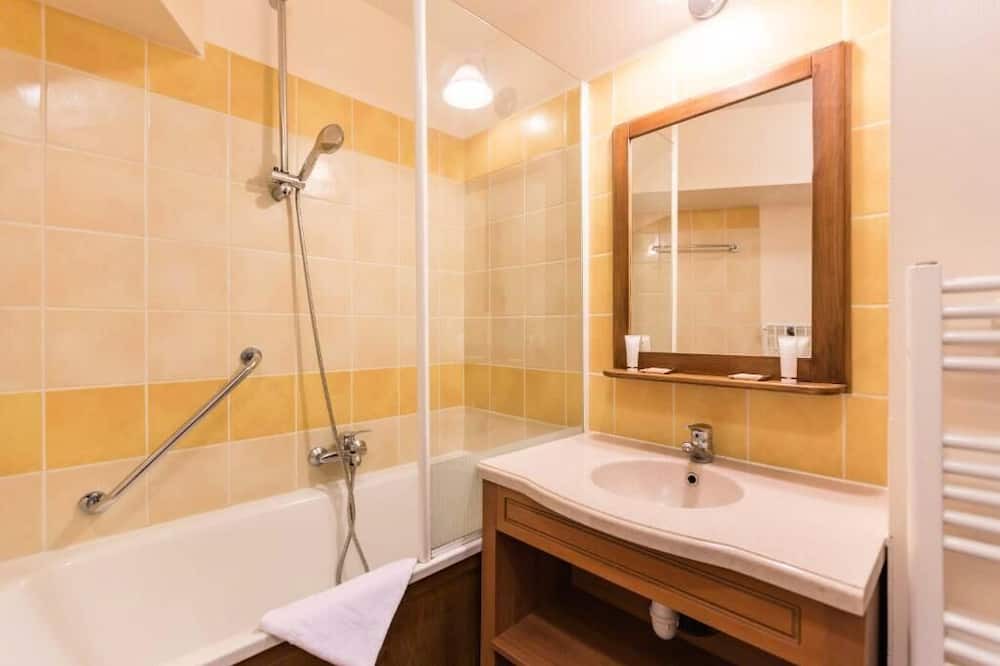 Photo of Bathroom in Ax-les-Thermes