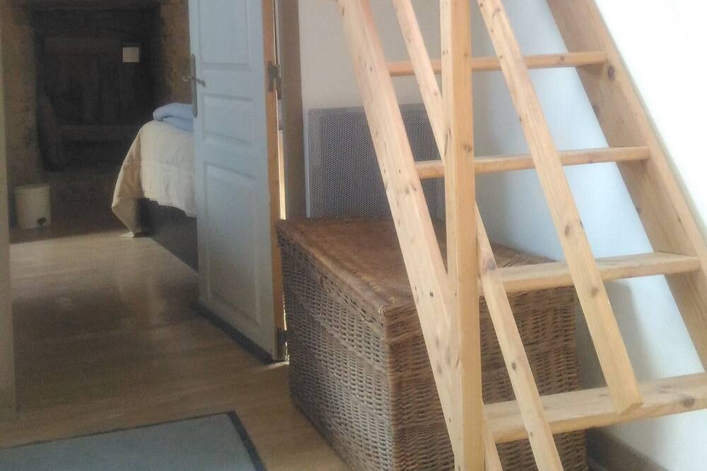 Photo of Bedroom in Coetmieux
