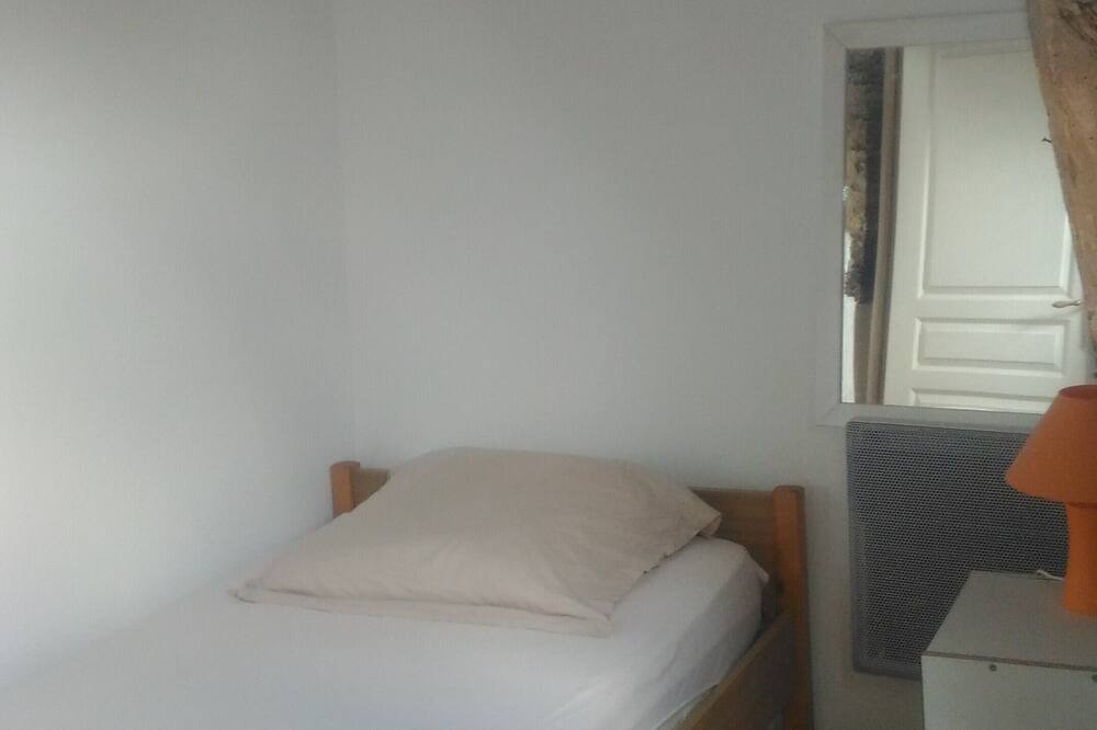 Photo of Bedroom in Coetmieux
