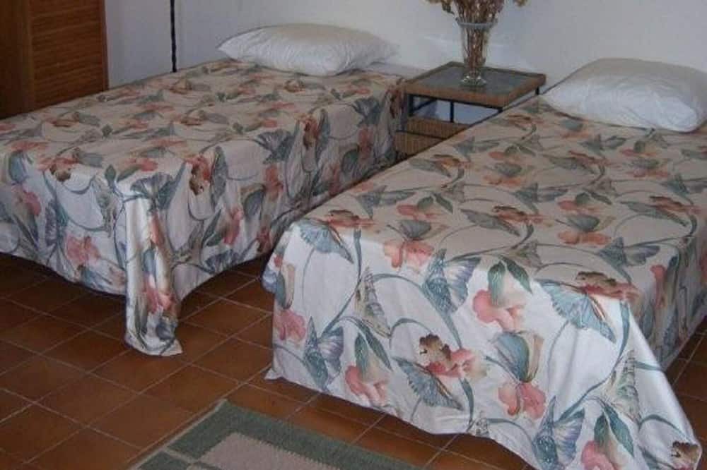 Photo of Bedroom in Fontaine-Fourches