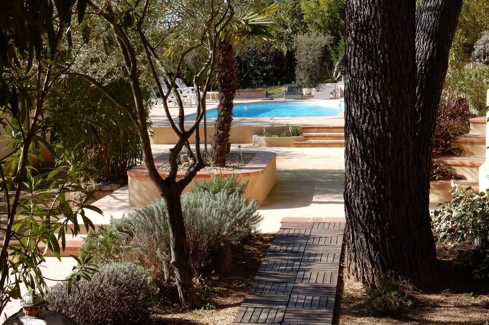 Photo of Outdoor in Le Val