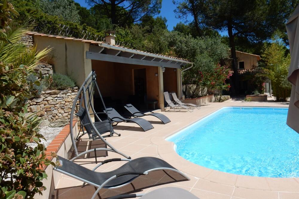 Photo of Outdoor in Le Val