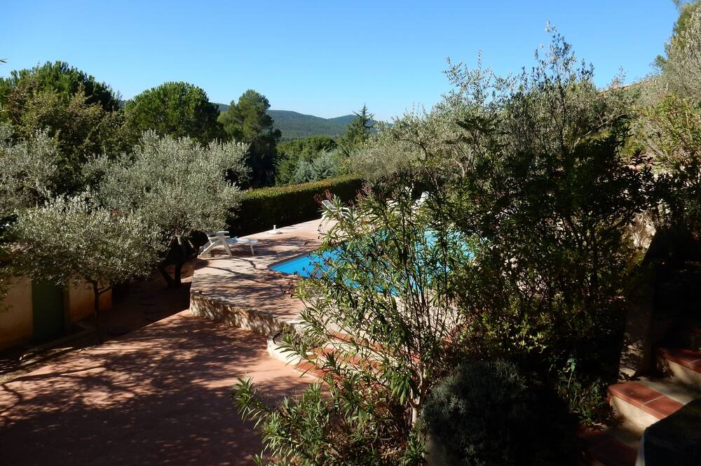 Photo of Outdoor in Le Val