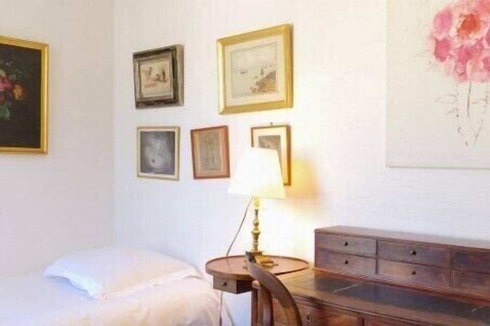 Photo of Bedroom in Grand Parc-Paul Doumer