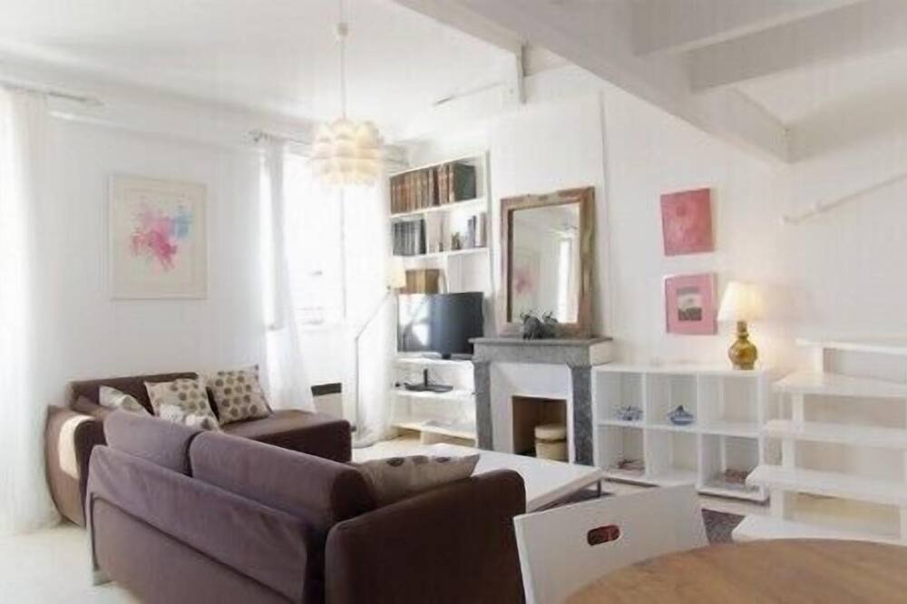 Photo of Livingroom in Grand Parc-Paul Doumer