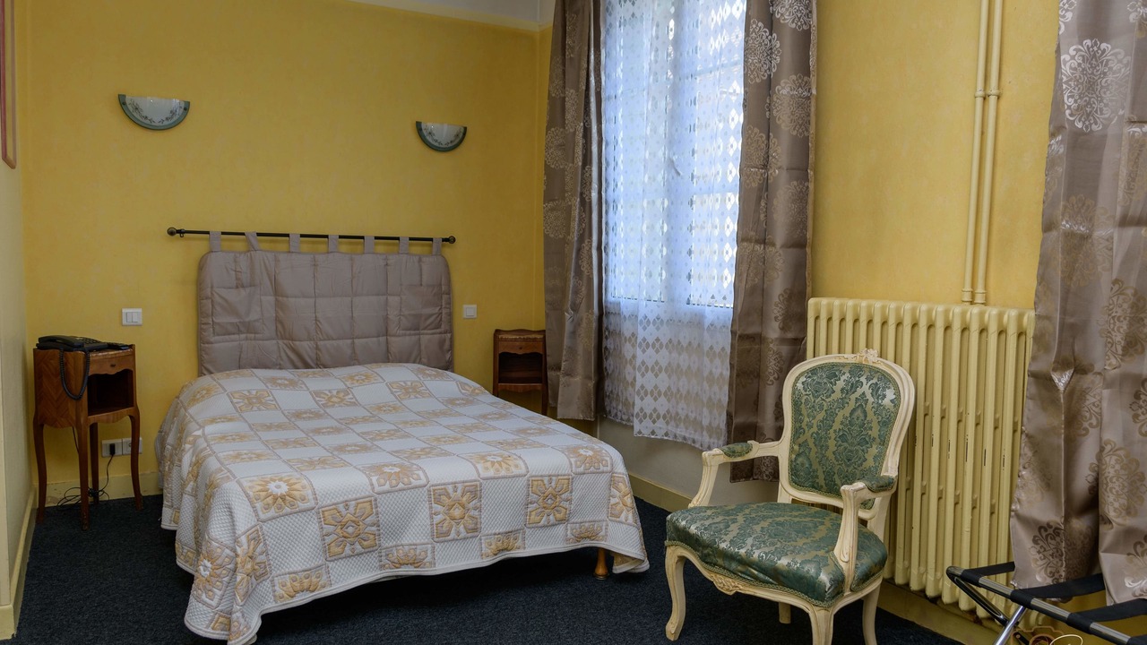 Photo of Bedroom in Vitry-le-Francois