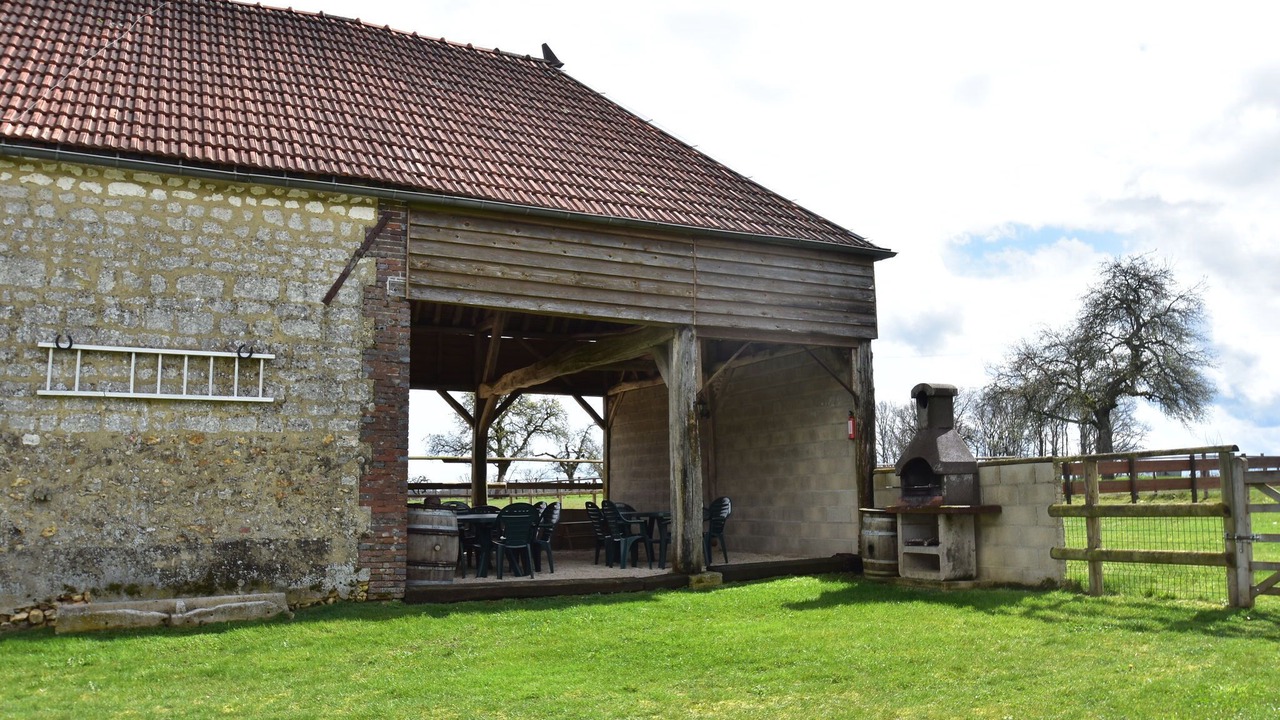 Photo of Outdoor in Sormery