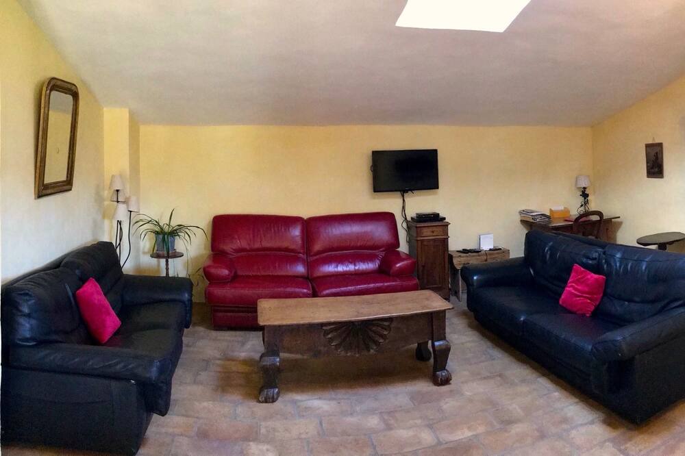 Photo of Bedroom in La Bruguiere